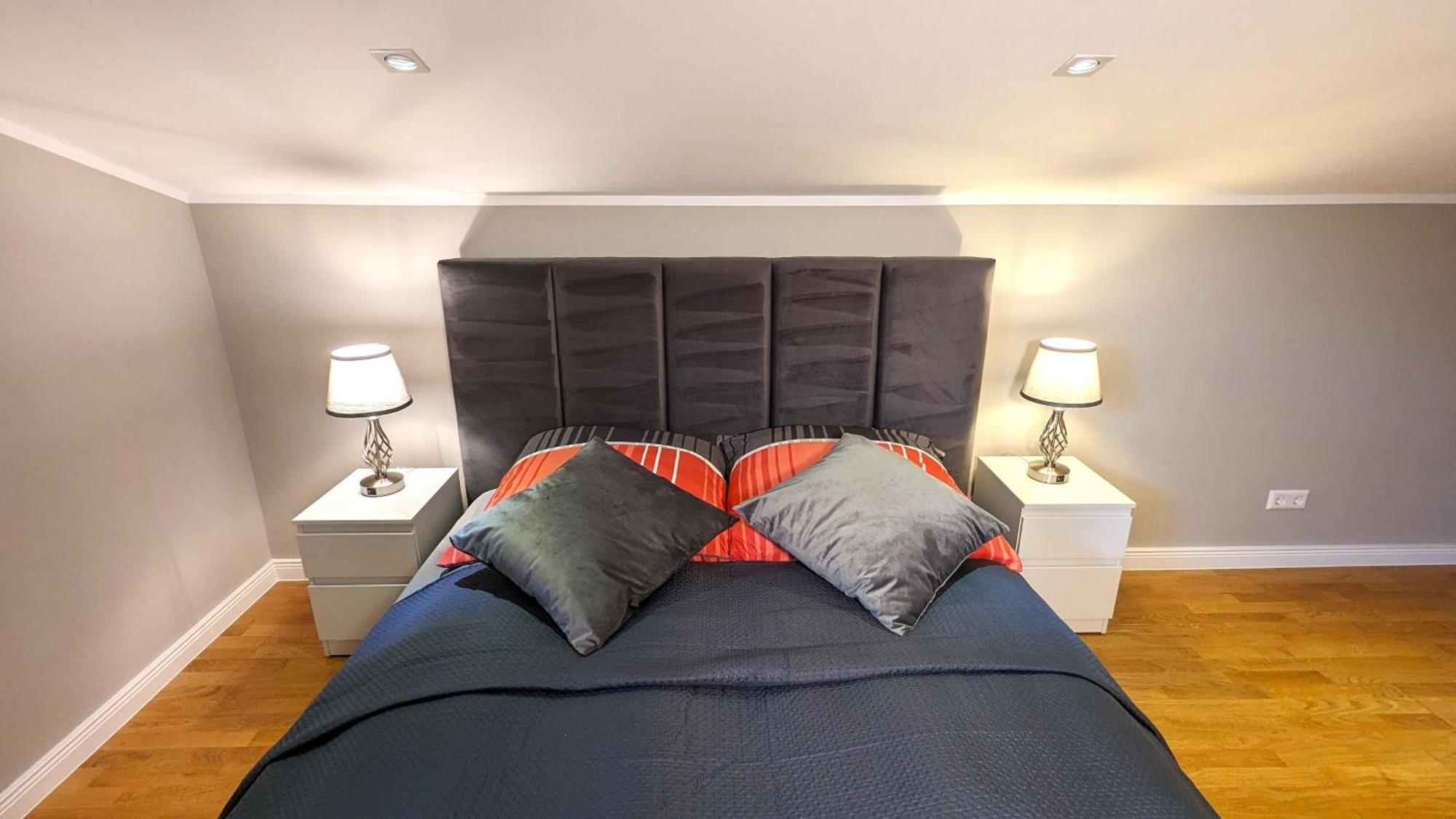 3 Rooms - Zimmervermietung Naehe Flughafen Ber - Gratis Wlan, Parken & Netflix Berlin Zewnętrze zdjęcie