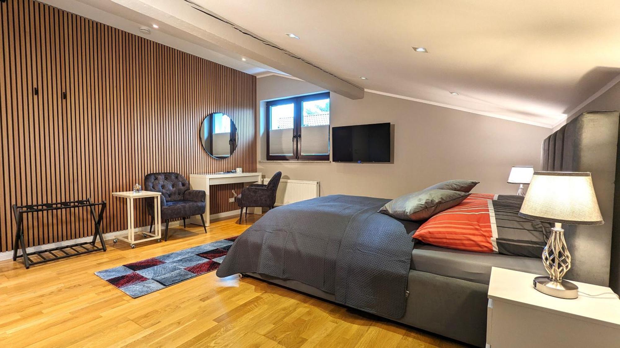 3 Rooms - Zimmervermietung Naehe Flughafen Ber - Gratis Wlan, Parken & Netflix Berlin Zewnętrze zdjęcie